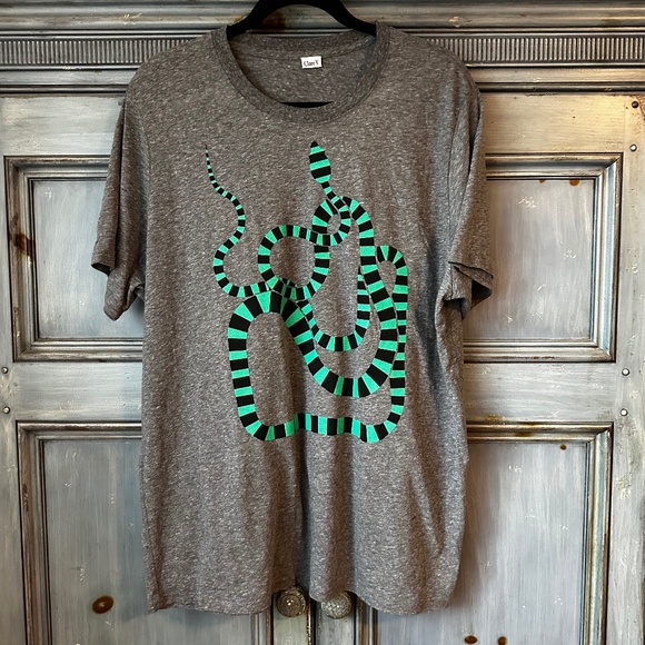 Clare V Original Snake Graphic Tee in Charcoal Gray Size XL - Picture 1 of 6